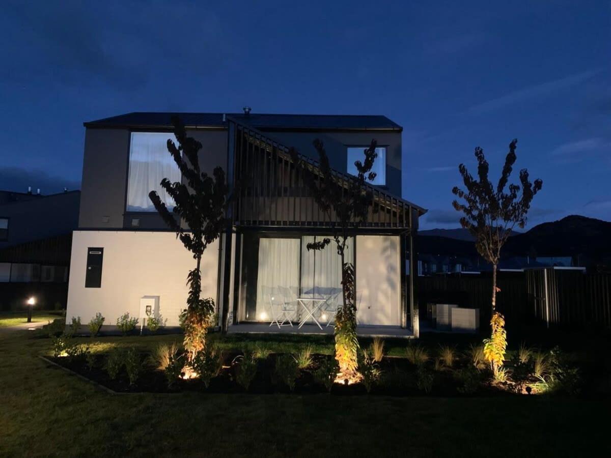 Villa The 1 With The View Albert Town Exterior foto