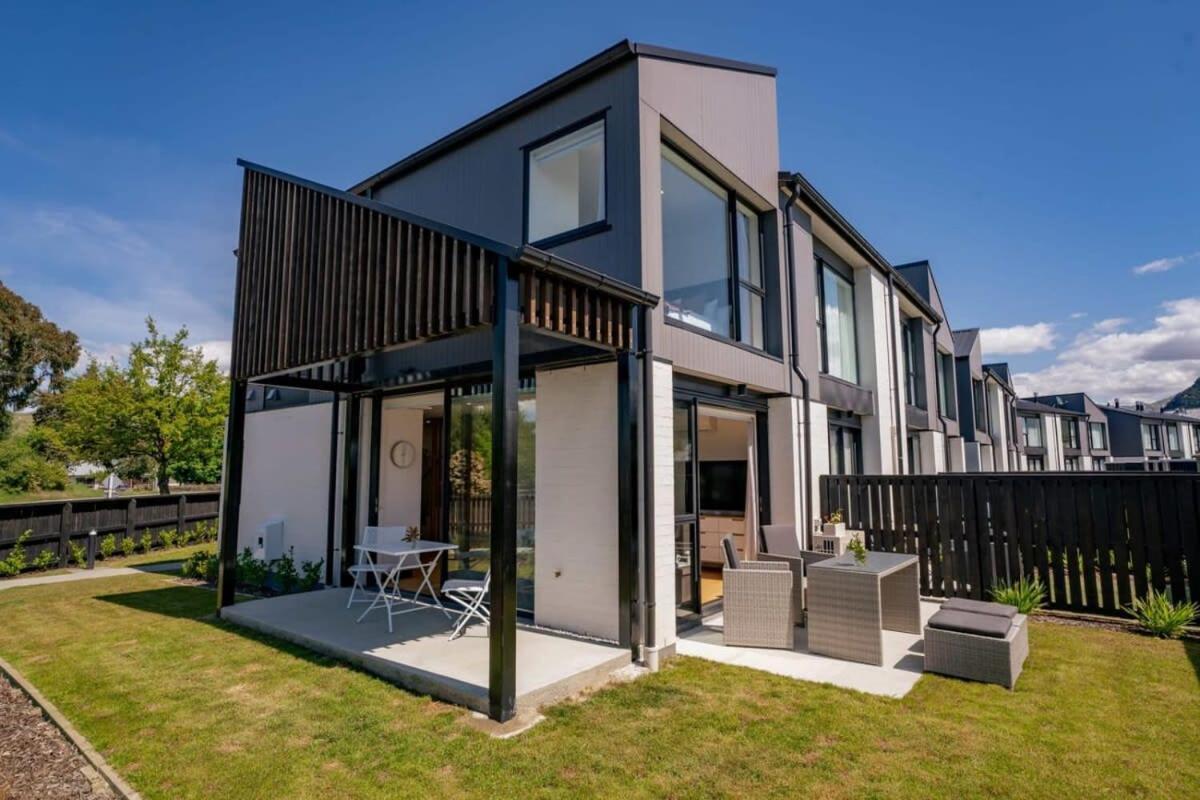 Villa The 1 With The View Albert Town Exterior foto